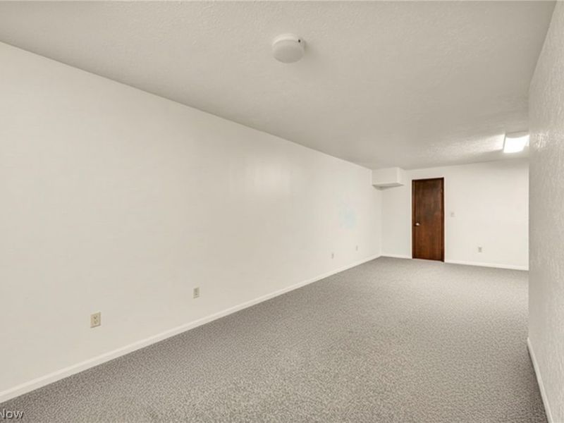 6337 Woodhawk Drive, Cleveland, OH 44124 Photo 46