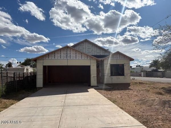 2101 E VIRGINIA Avenue, Phoenix, AZ 85006