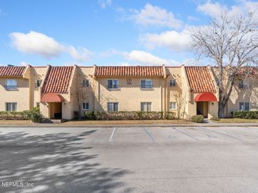 3915 TOREADOR Court, Unit 4, Jacksonville, FL 32217