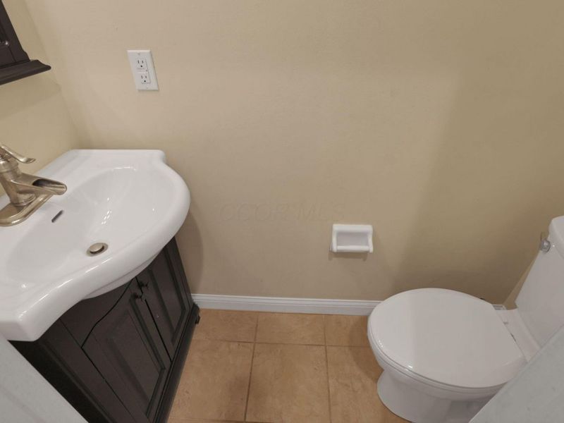 243 Oxford Oak Drive, Blacklick, OH 43004 Photo 13