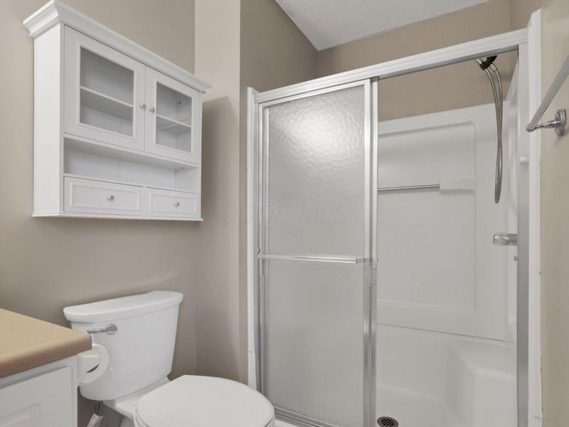 243 Oxford Oak Drive, Blacklick, OH 43004 Photo 18