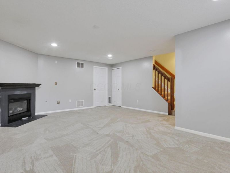 243 Oxford Oak Drive, Blacklick, OH 43004 Photo 23