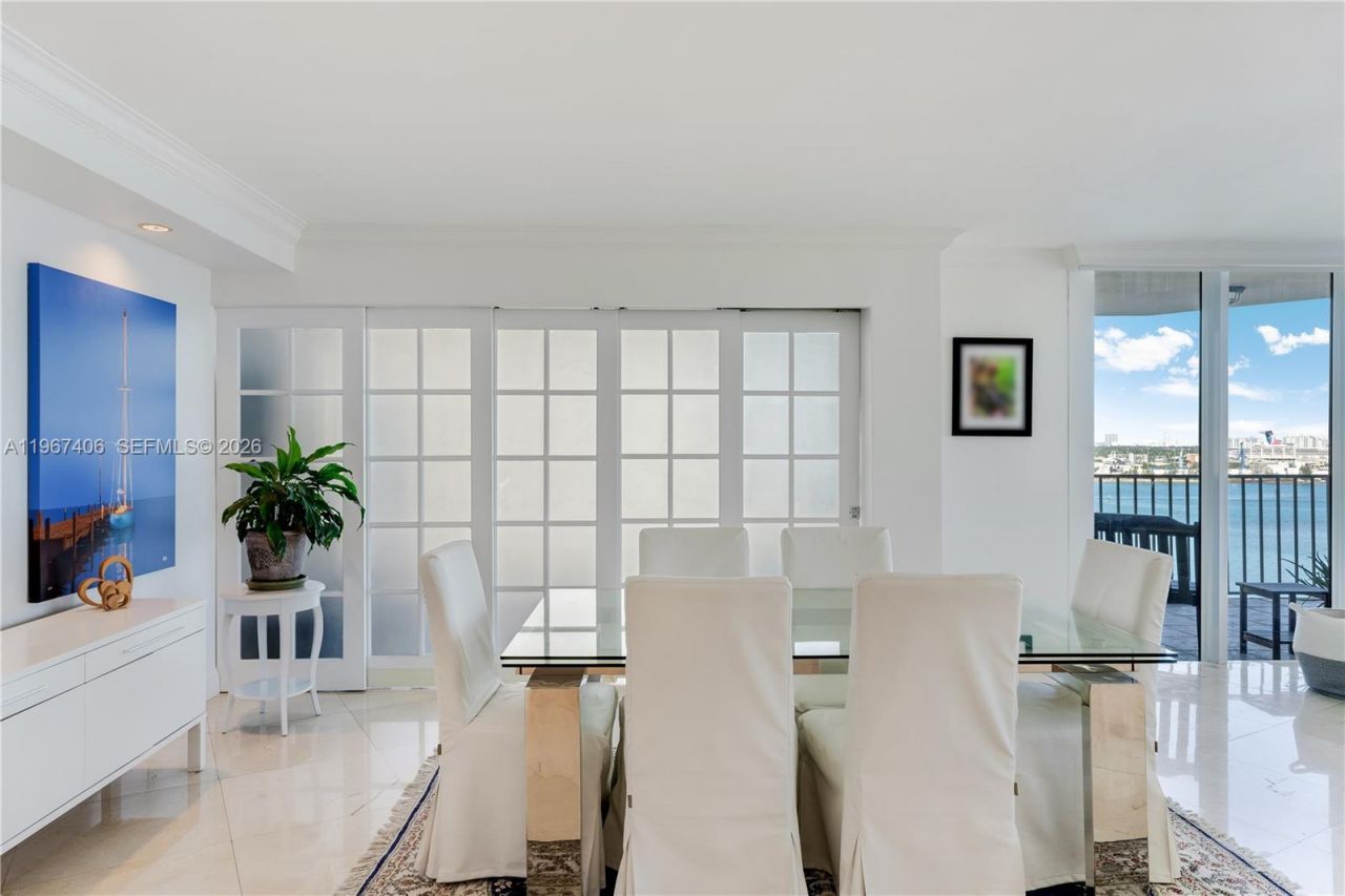 520 Brickell Key Dr, Unit A1506, Miami, FL 33131 Photo