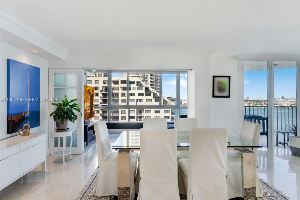 520 Brickell Key Dr, Unit A1506, Miami, FL 33131 Photo