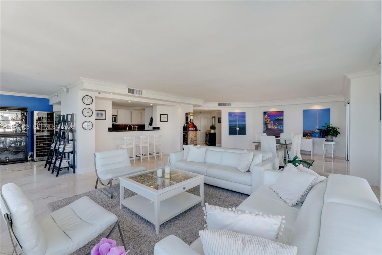 520 Brickell Key Dr, Unit A1506, Miami, FL 33131 Photo