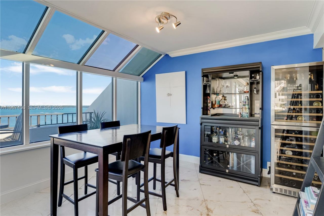 520 Brickell Key Dr, Unit A1506, Miami, FL 33131 Photo