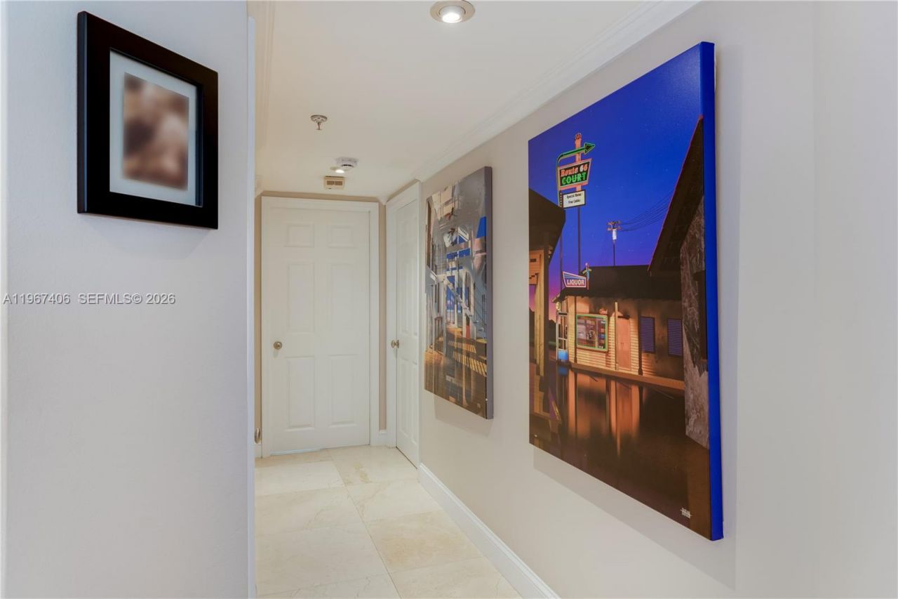 520 Brickell Key Dr, Unit A1506, Miami, FL 33131 Photo