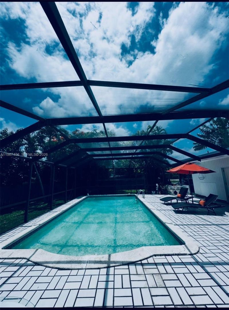 9260 SW 176th St, Palmetto Bay, FL 33157 Photo