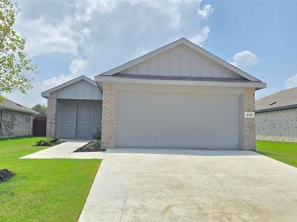 320 TRAIL Court, Keene, TX 76059