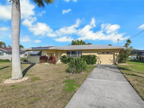 5155 Sunnybrook CT , CAPE CORAL, FL 33904