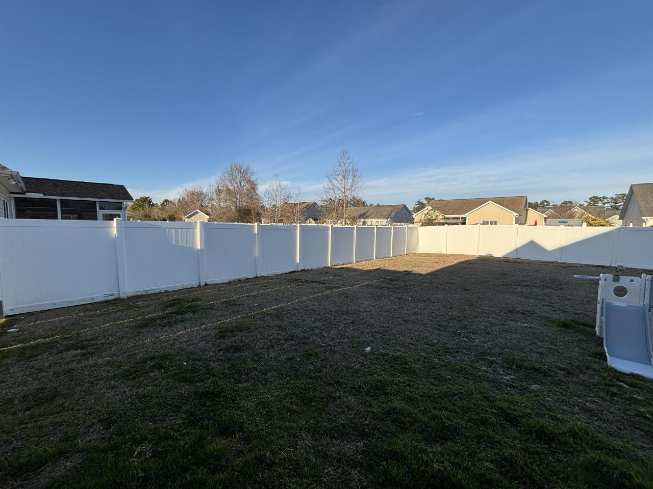 343 Camrose Way Photo 29