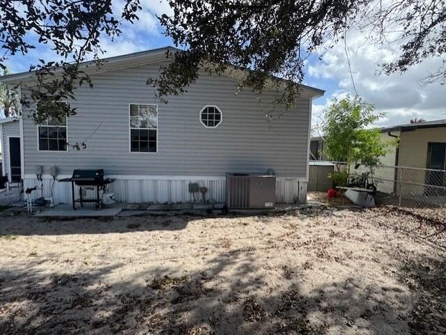 6927 SE Delegate Street, Hobe Sound, FL 33455 Photo