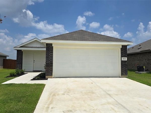 313 TRAIL Court, Keene, TX 76059
