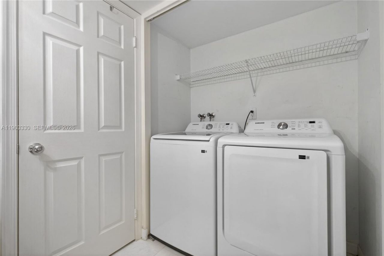 3530 Mystic Pointe Dr, Unit 2202, Aventura, FL 33180 Photo