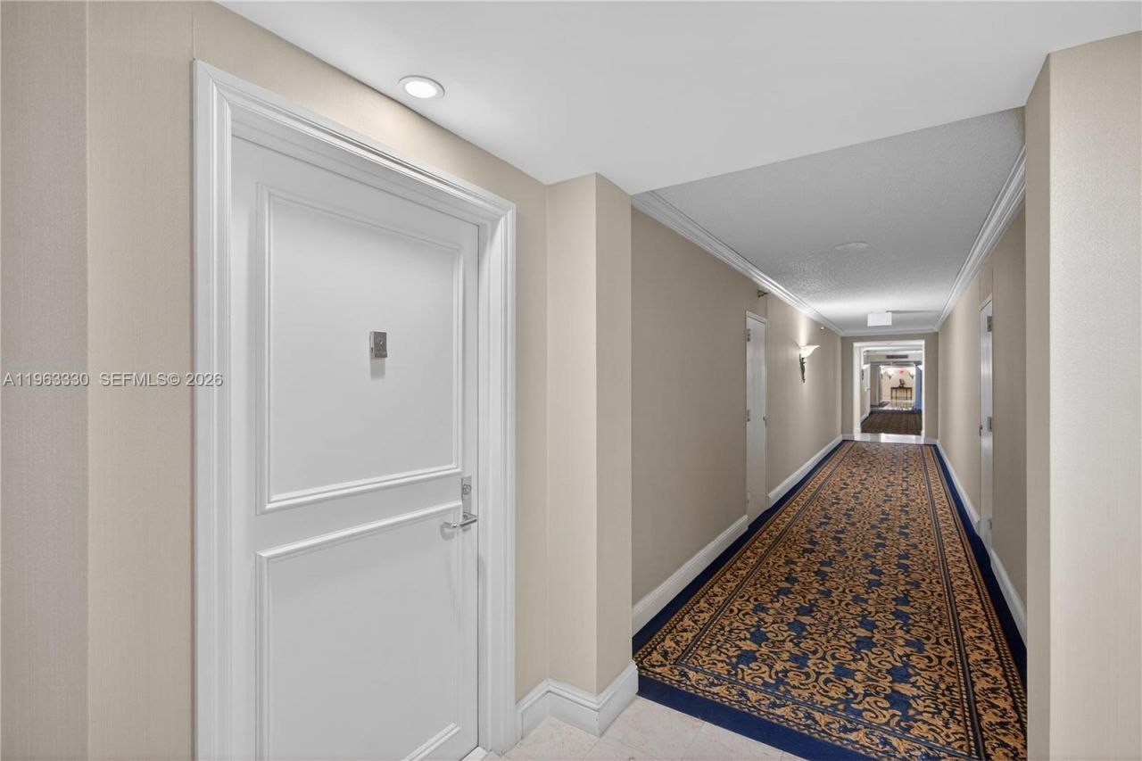 3530 Mystic Pointe Dr, Unit 2202, Aventura, FL 33180 Photo