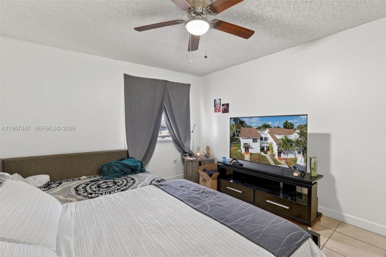 9777 NW 46th Ter, Unit 111, Doral, FL 33178 Photo