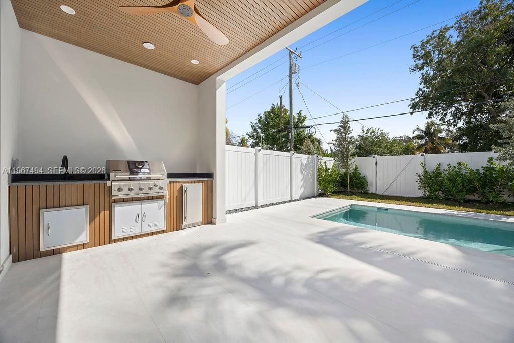 608 SW 16th Ct, Fort Lauderdale, FL 33315 Photo