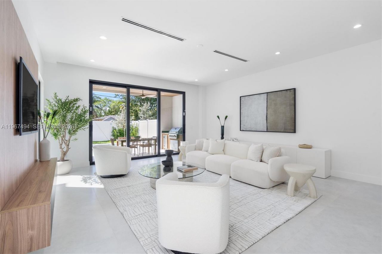 608 SW 16th Ct, Fort Lauderdale, FL 33315 Photo