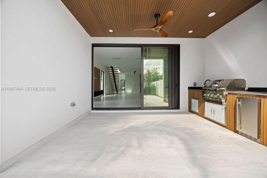 608 SW 16th Ct, Fort Lauderdale, FL 33315 Photo