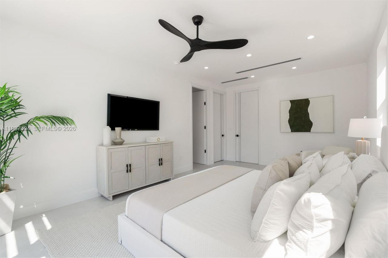 608 SW 16th Ct, Fort Lauderdale, FL 33315 Photo