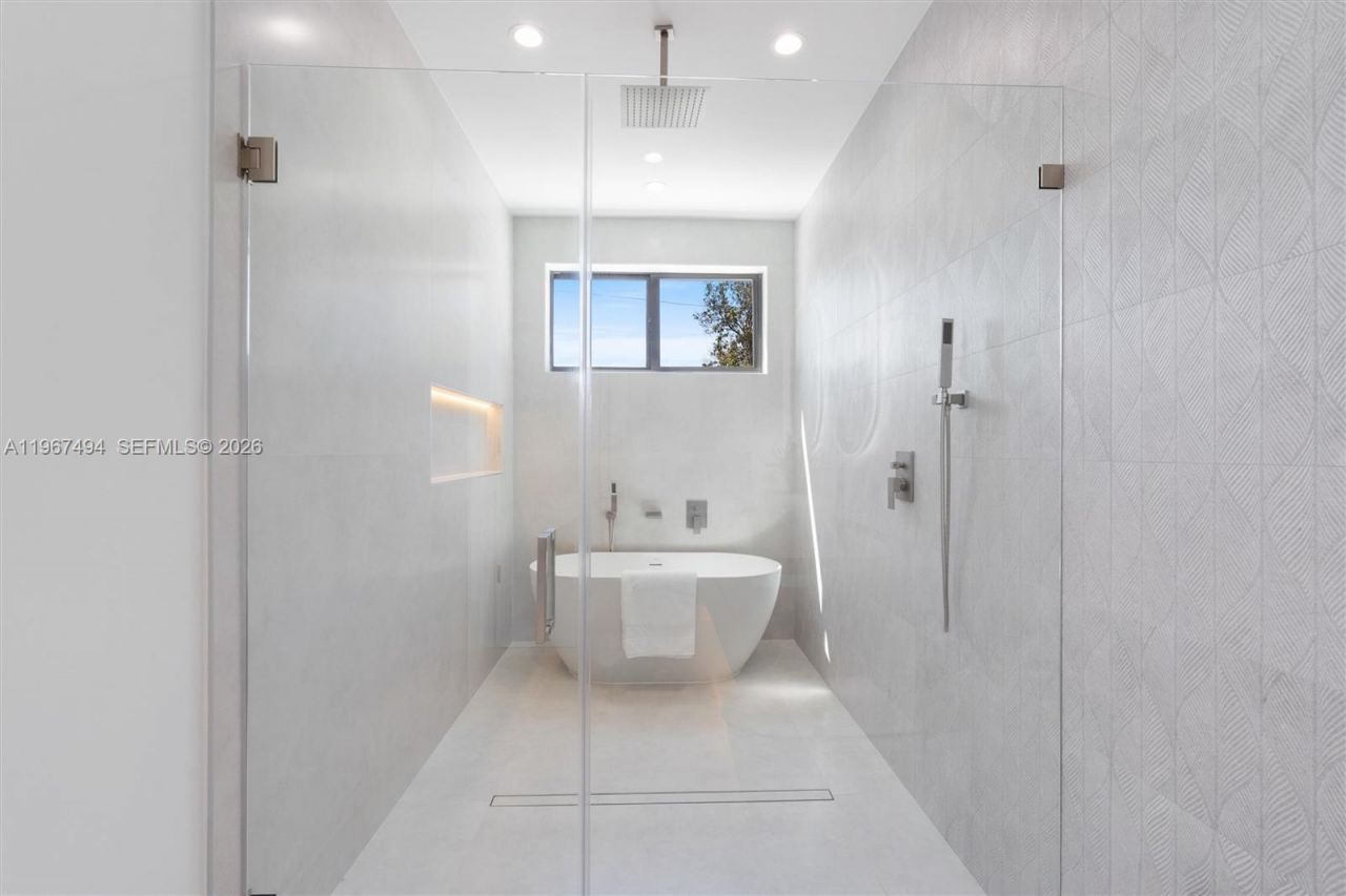 608 SW 16th Ct, Fort Lauderdale, FL 33315 Photo