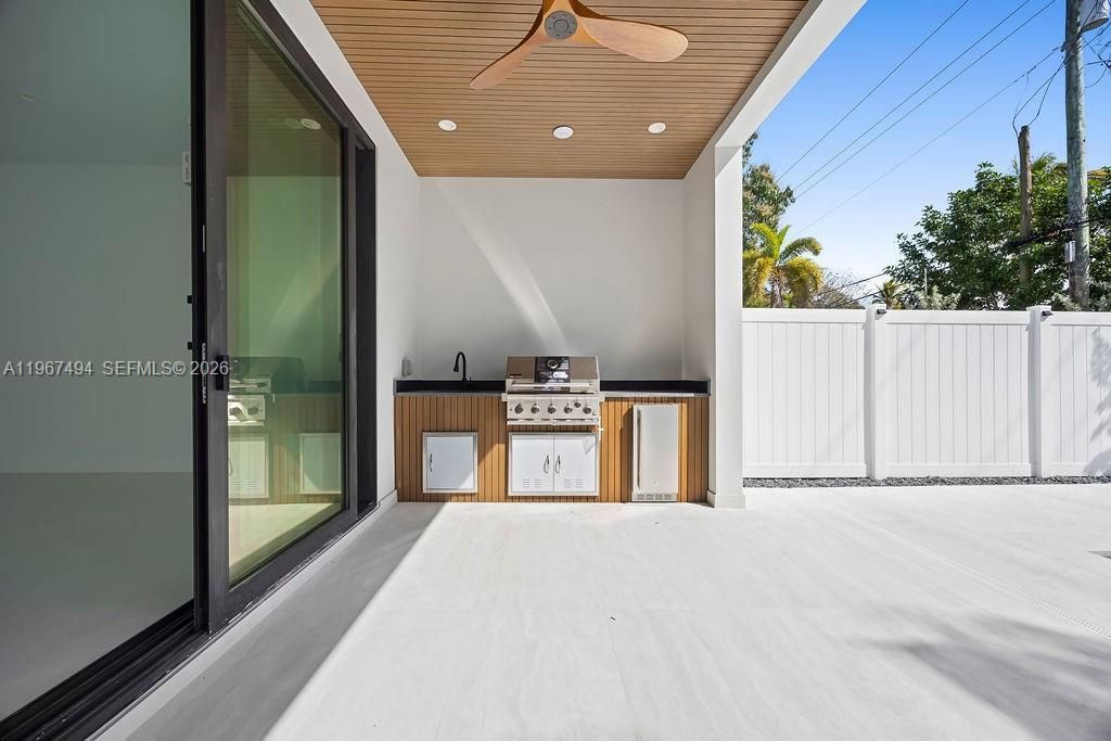 608 SW 16th Ct, Fort Lauderdale, FL 33315 Photo