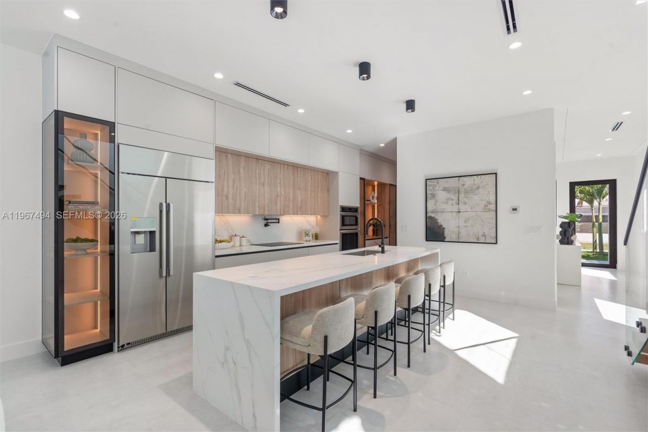 608 SW 16th Ct, Fort Lauderdale, FL 33315 Photo