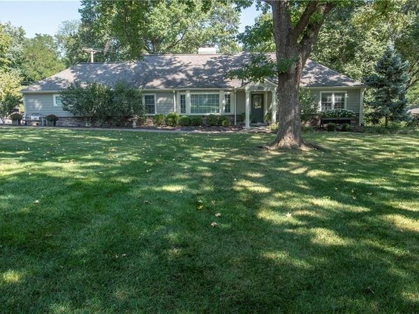 9643 High Drive, Leawood, KS 66206