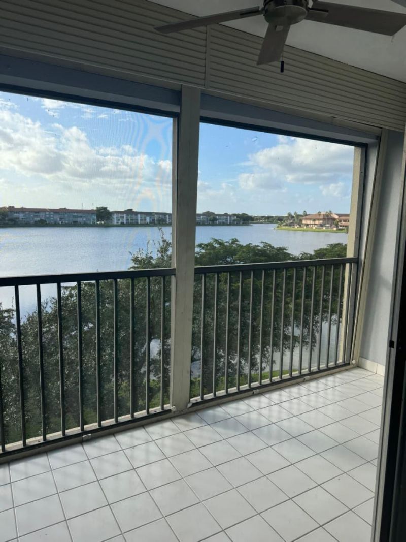 1500 SW 131st Way, Unit 404N, Pembroke Pines, FL 33027 Photo