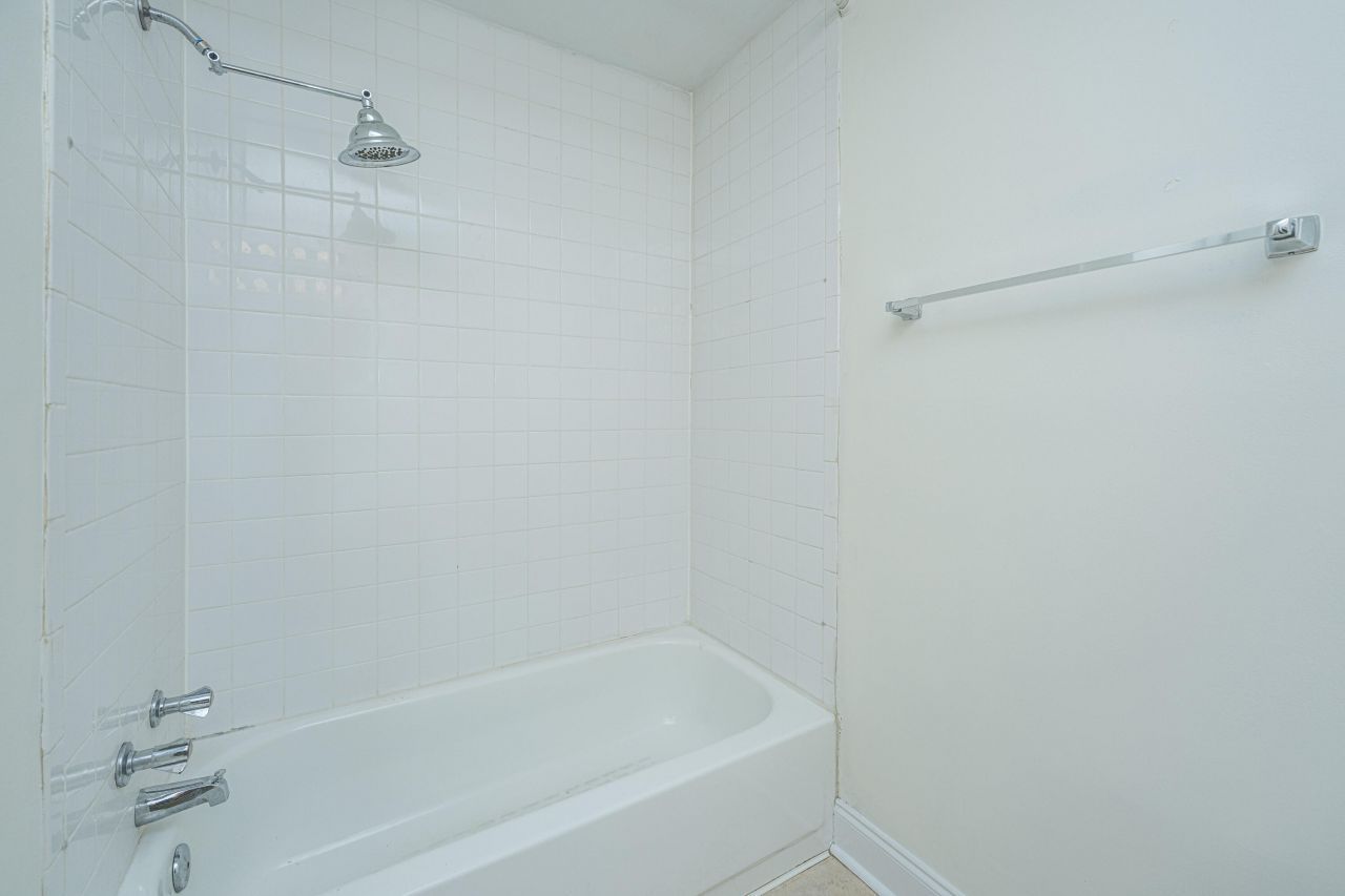 1857 Montclair Drive Photo 34