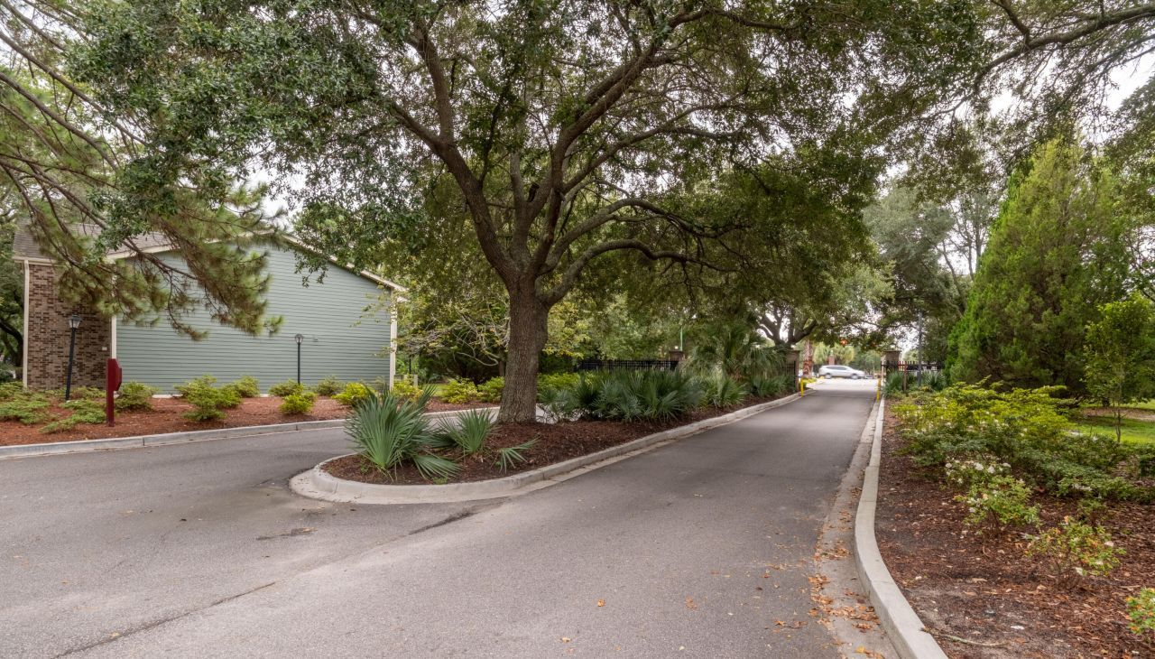 1857 Montclair Drive Photo 48