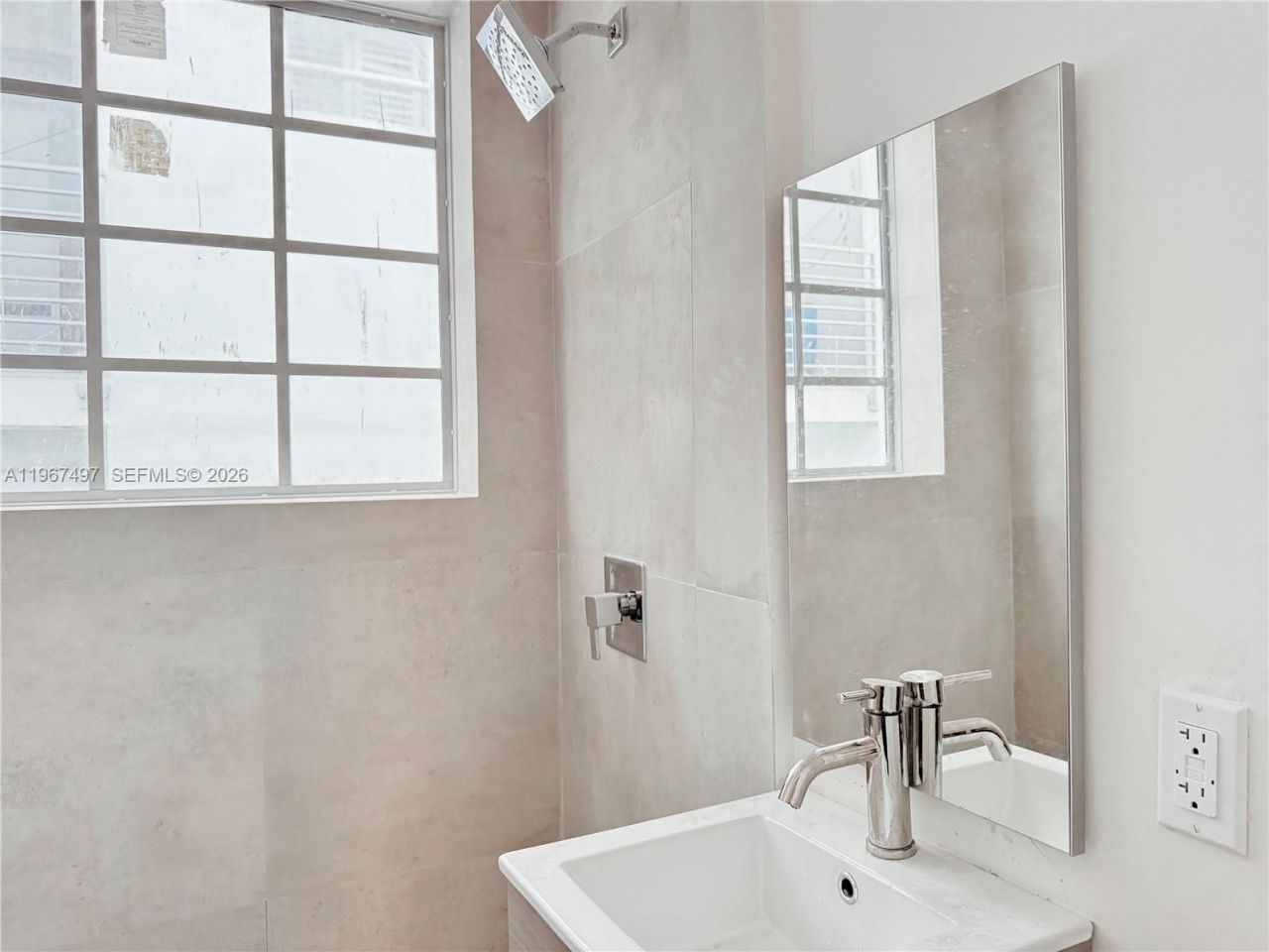 1525 Euclid Ave, Unit 18, Miami Beach, FL 33139 Main Photo