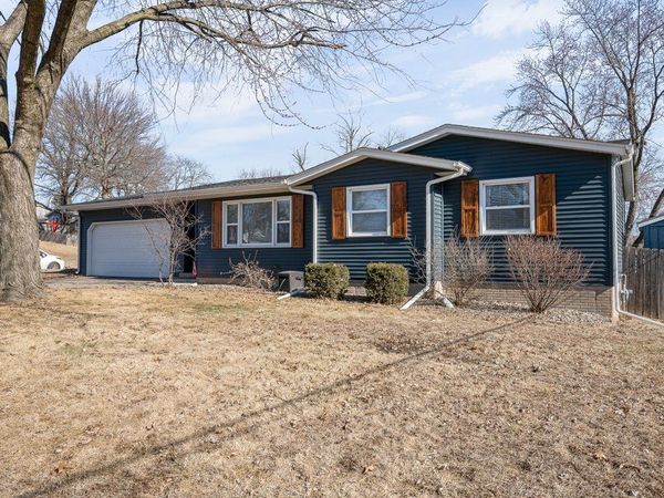 4825 Ripley Street, Davenport, IA 52806