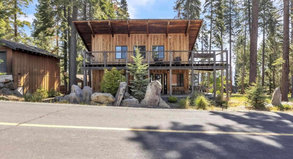1412 Lassen View Drive, Lake Almanor, CA 96137 Photo