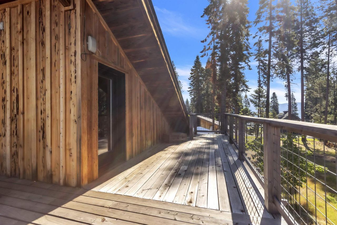 1412 Lassen View Drive, Lake Almanor, CA 96137 Photo