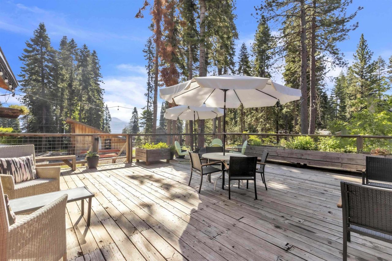 1412 Lassen View Drive, Lake Almanor, CA 96137 Photo