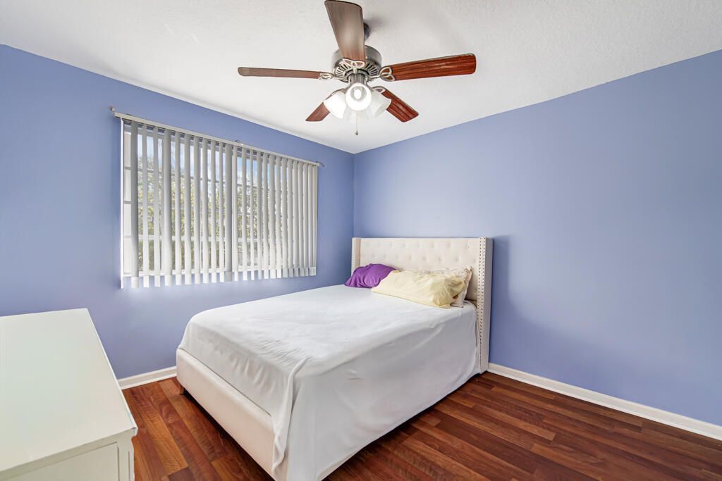 845 Imperial Lake Road, West Palm Beach, FL 33413 Photo