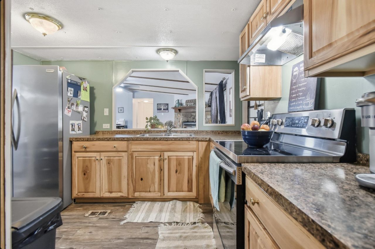 21674 E Shekinah Place, O Brien, FL 32071 Photo