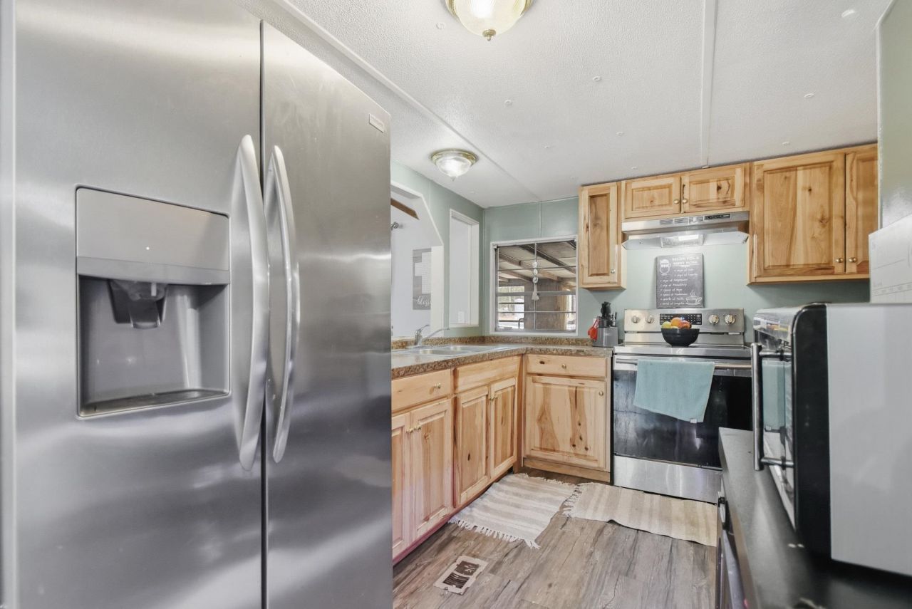 21674 E Shekinah Place, O Brien, FL 32071 Photo