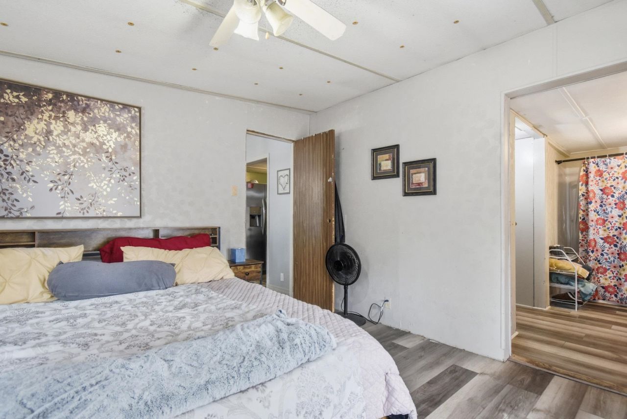 21674 E Shekinah Place, O Brien, FL 32071 Photo