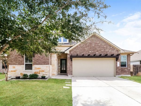 115 Breakwater DR, Bastrop, TX 78602