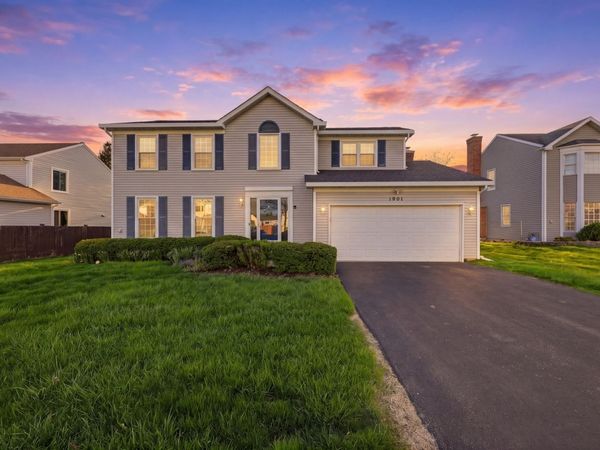 1901 Pastoral Lane, Hanover Park, IL 60133