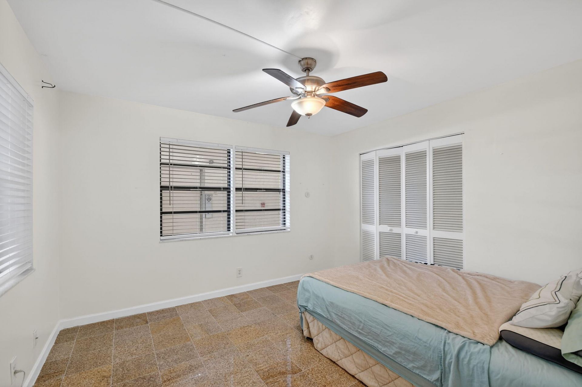 7030 Half Moon Circle, Unit 117, Hypoluxo, FL 33462 Photo