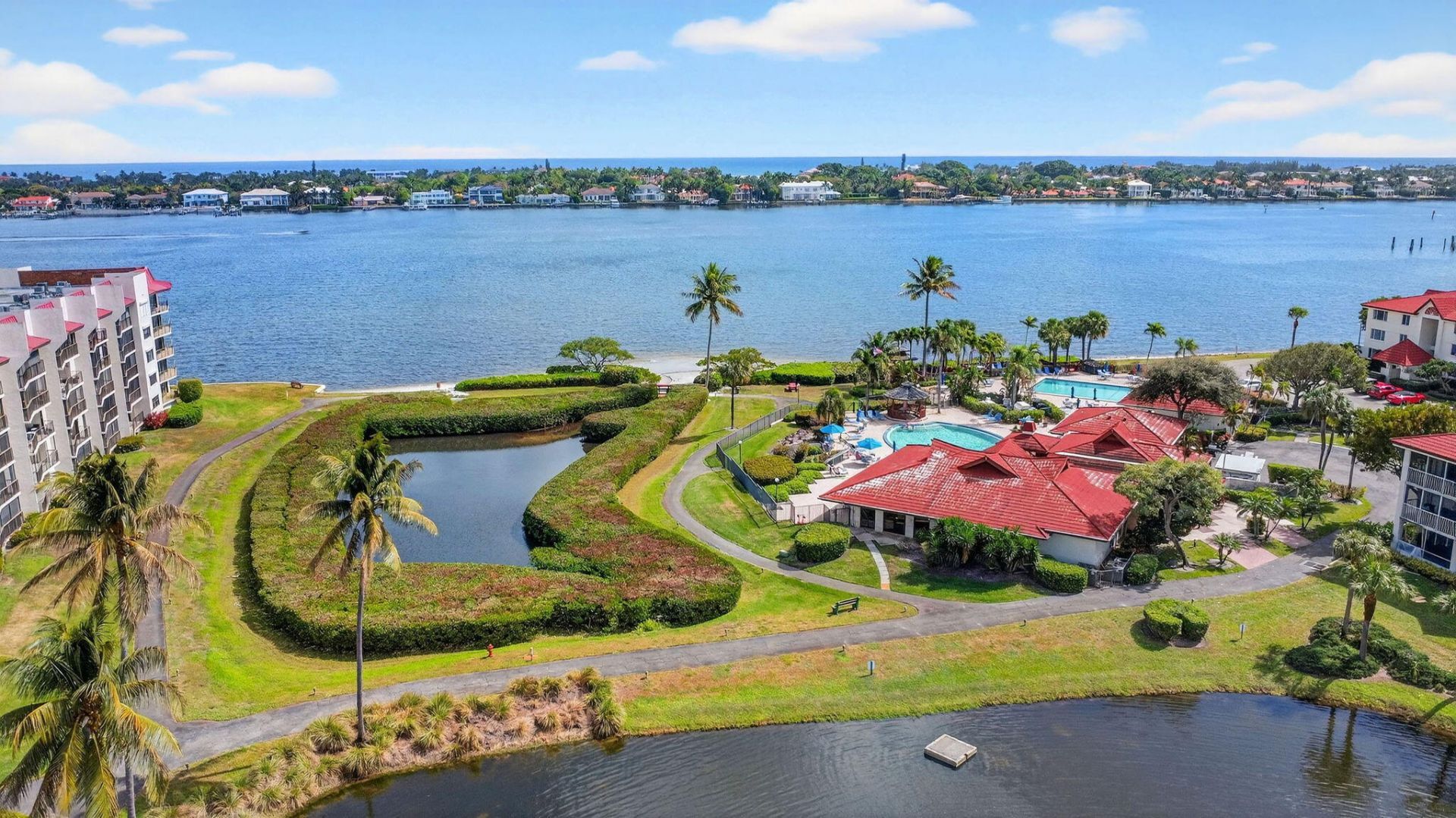 7030 Half Moon Circle, Unit 117, Hypoluxo, FL 33462 Photo