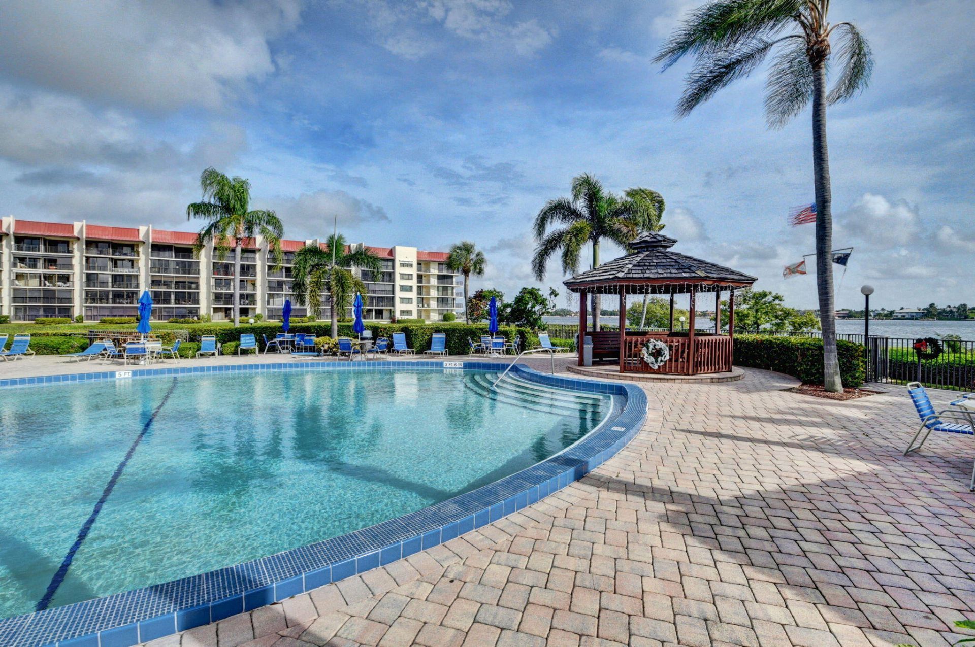 7030 Half Moon Circle, Unit 117, Hypoluxo, FL 33462 Photo