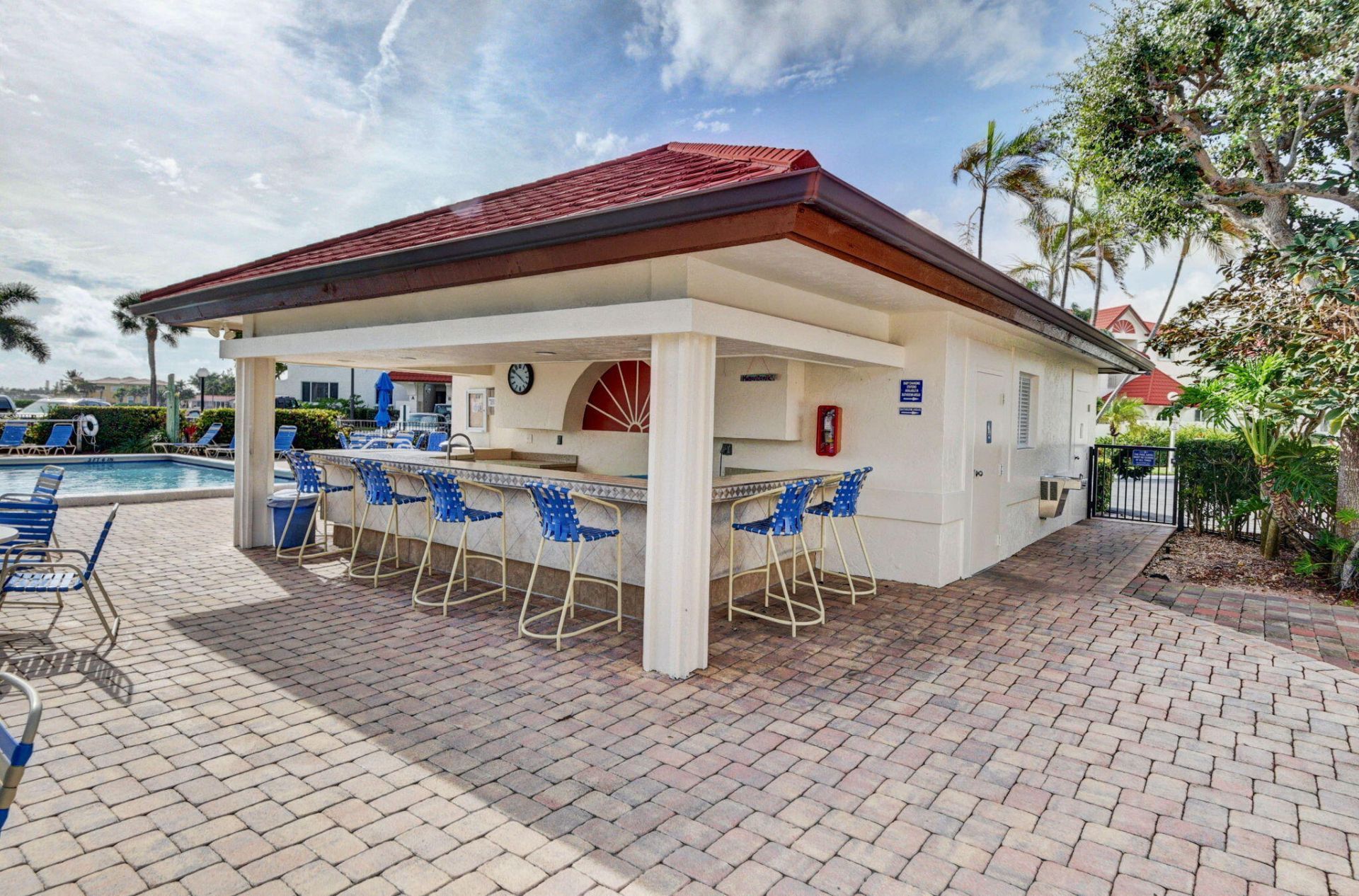 7030 Half Moon Circle, Unit 117, Hypoluxo, FL 33462 Photo