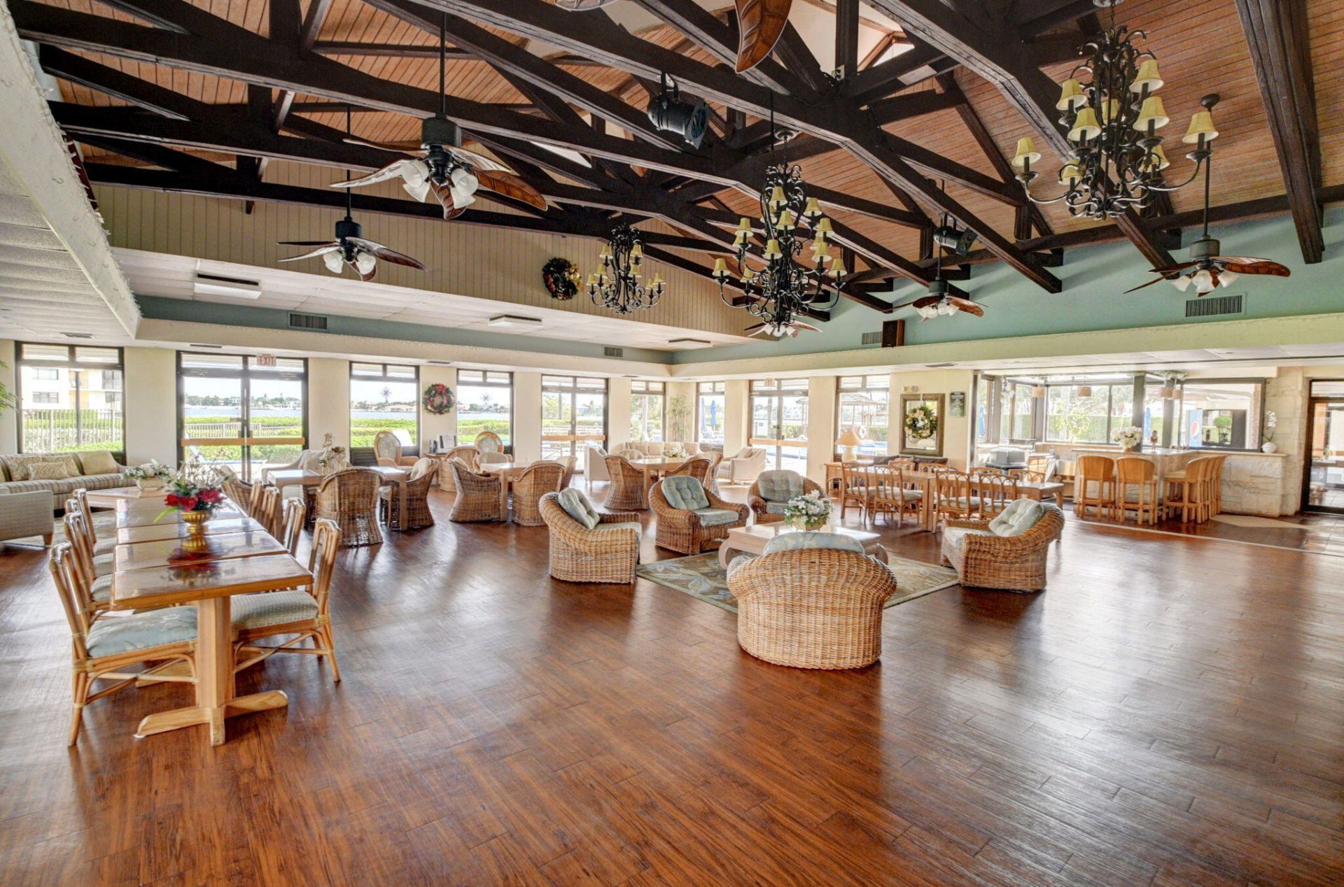 7030 Half Moon Circle, Unit 117, Hypoluxo, FL 33462 Photo