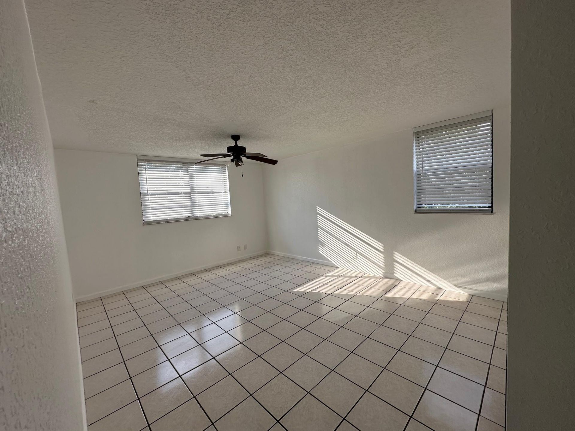 3100 N Pine Island Road, Unit 404, Sunrise, FL 33351 Photo