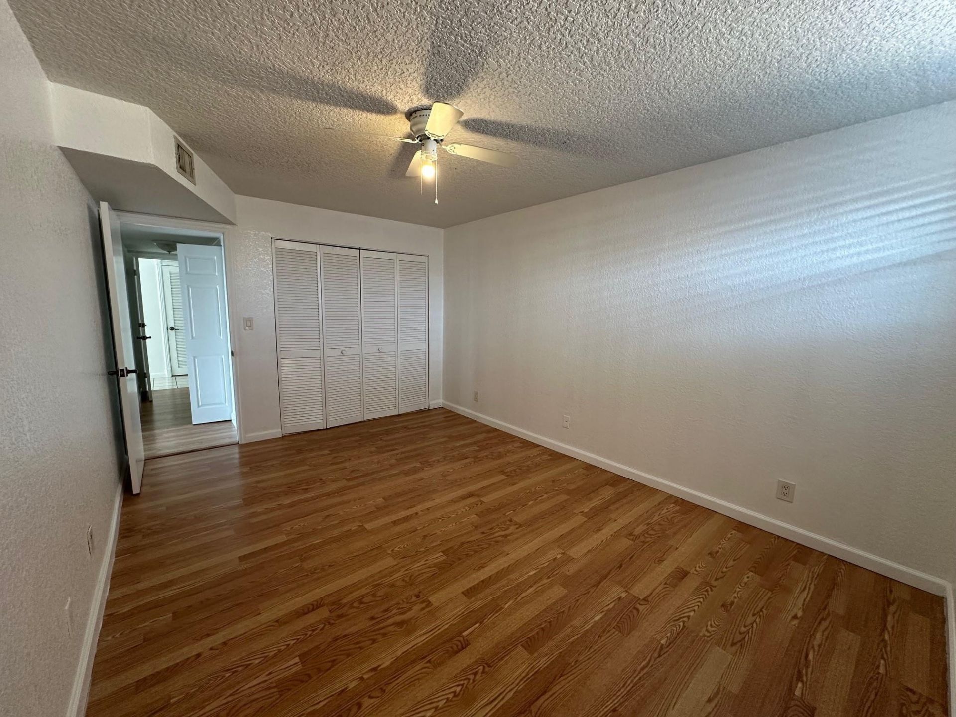 3100 N Pine Island Road, Unit 404, Sunrise, FL 33351 Photo