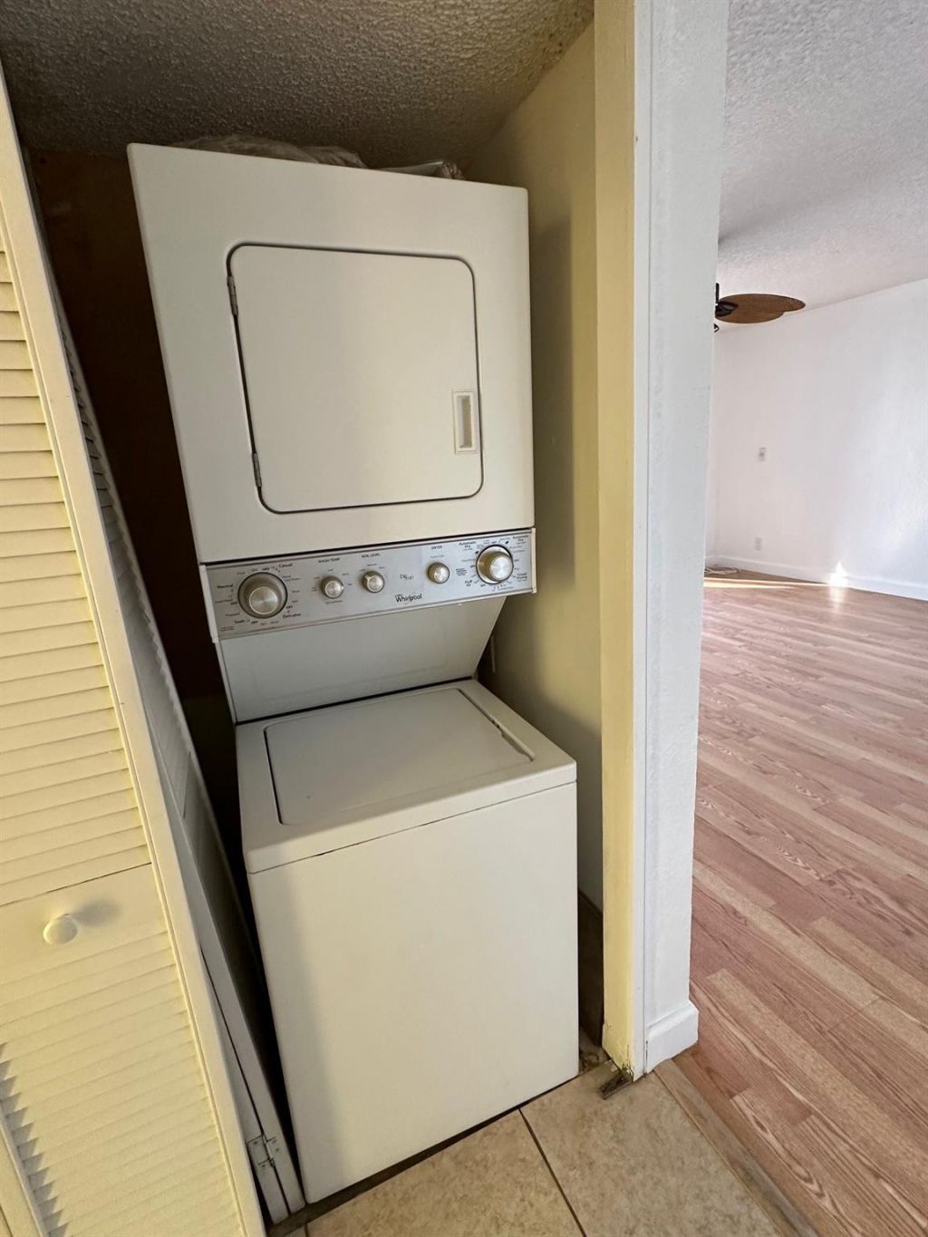 3100 N Pine Island Road, Unit 404, Sunrise, FL 33351 Photo